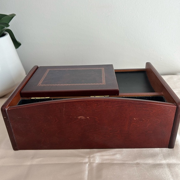 Wooden Jewelry Organizer - Picture 5 of 8